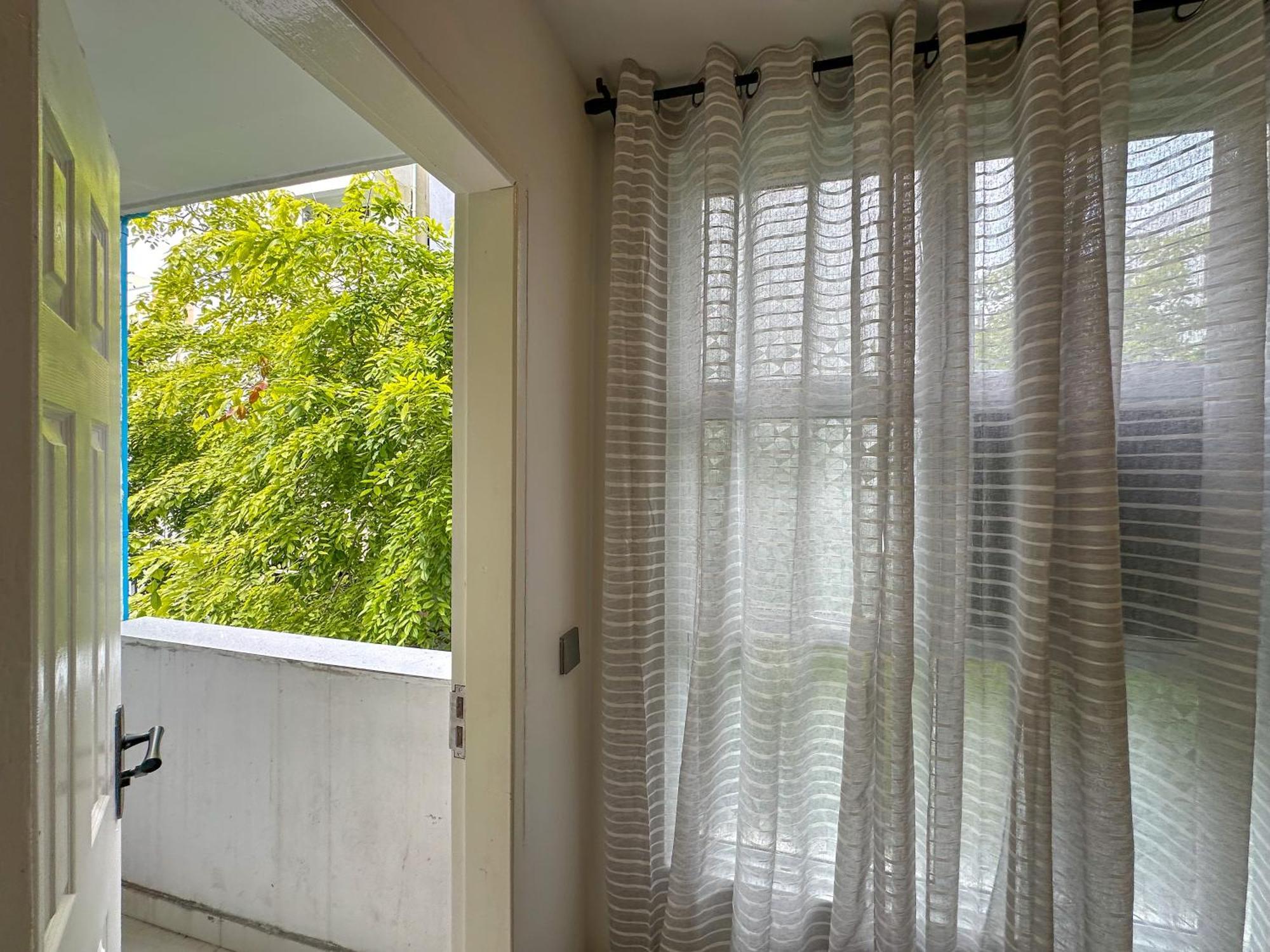 Modern, Cozy 2-bedroom अपार्टमेंट *