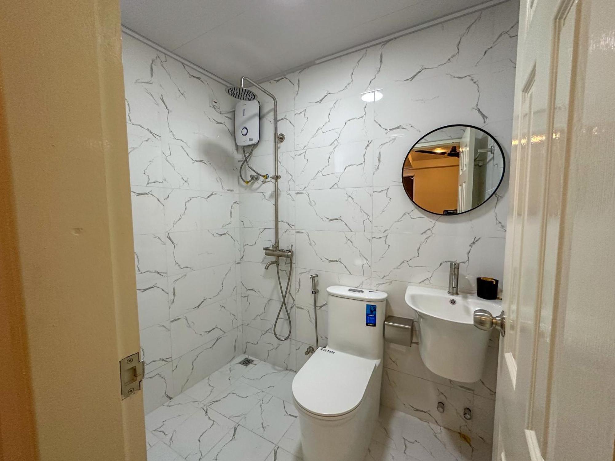 Апартаменти Modern, Cozy 2-bedroom *